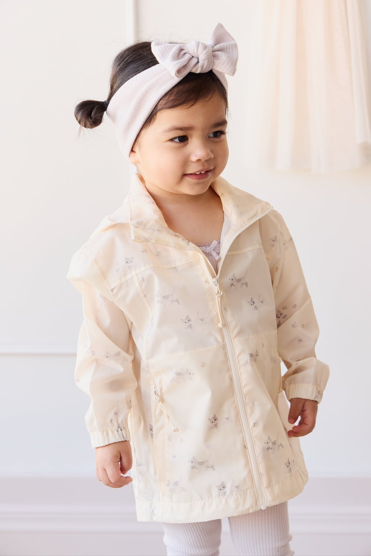 Avery Jasje - Playful Kitten Whisper White - Arlina kinderkleding