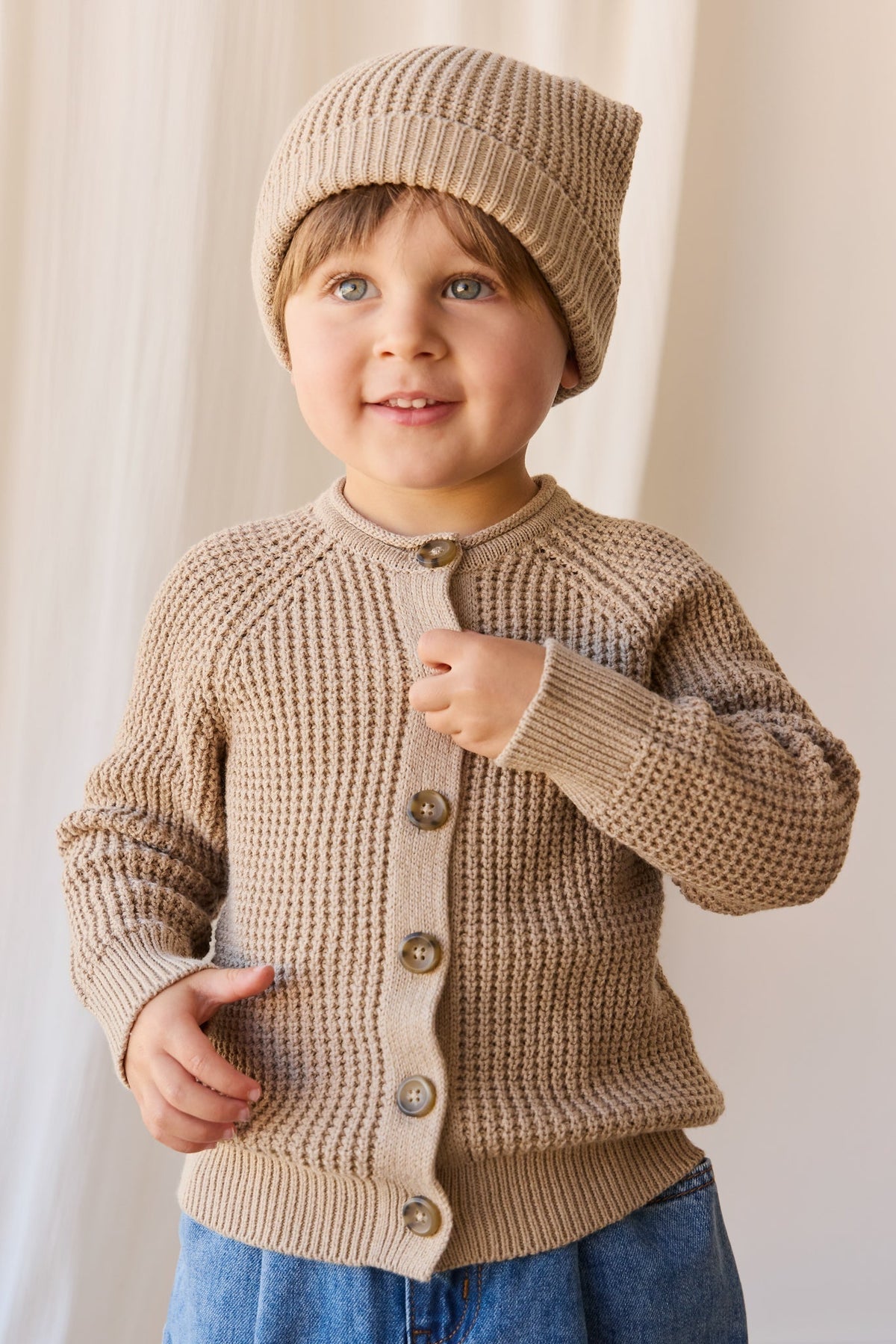 Lane Gebreid Vest - Sand Dune Marle - Arlina kinderkleding