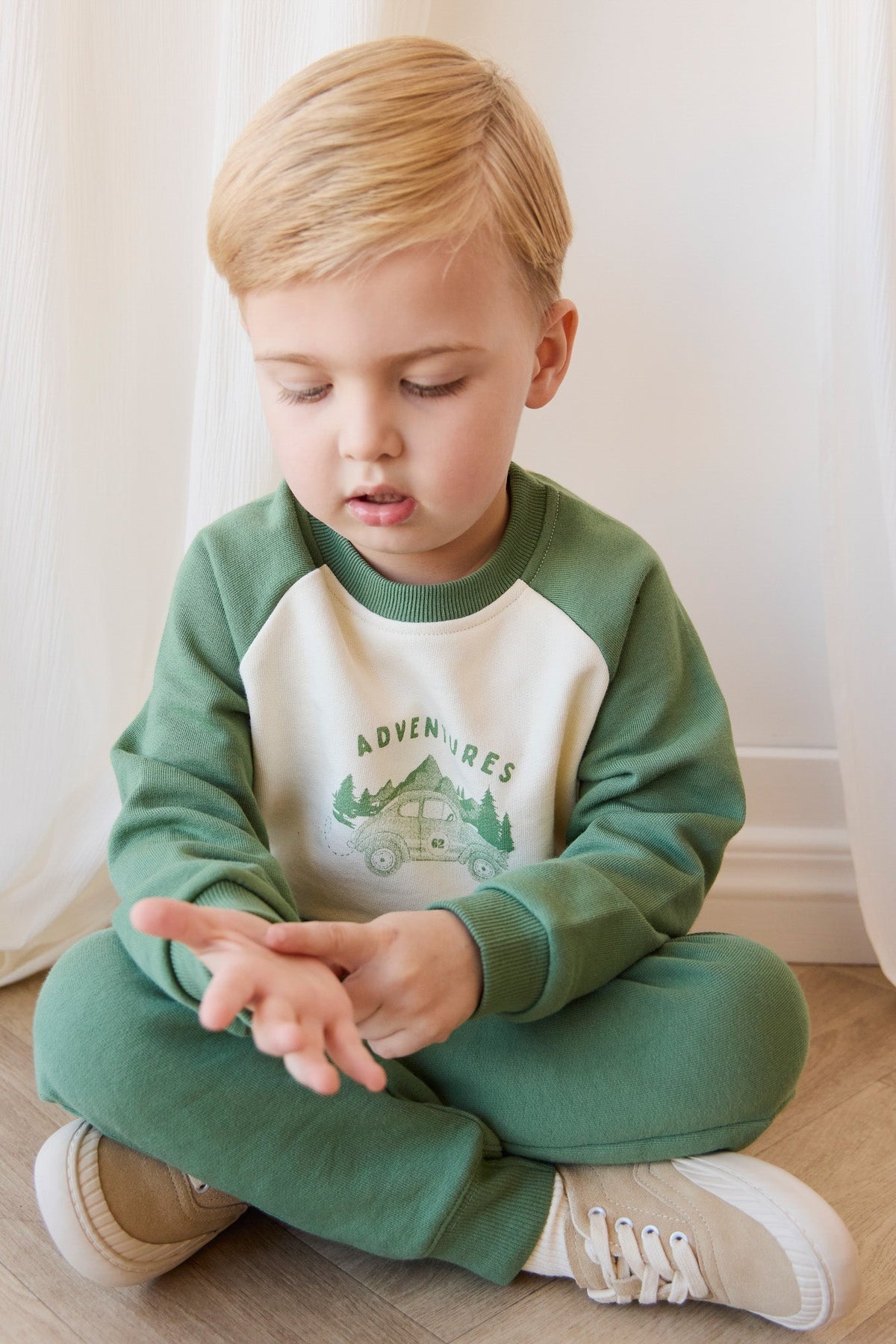 Biologisch Katoenen Alden Sweater - Adventure Buggy Snow Pea - Arlina kinderkleding