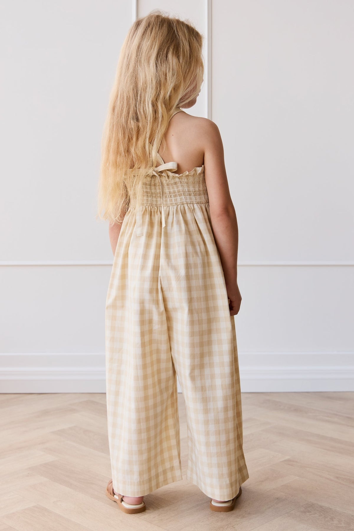 Biologisch Katoenen Arabella Jumpsuit - Gingham Pale Khaki - Arlina kinderkleding